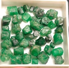 67 Crt natural emerald rough  from swat Pakistan picture