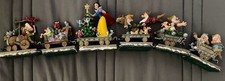 The Danbury Mint Snow White and the Seven Dwarfs Christmas Train picture