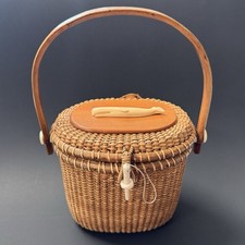 Vintage 1978 Farnum Nantucket Lightship Style Basket Purse Carved Whale Signed picture