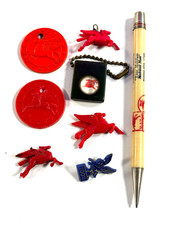 vtg Lot (x8) Mobil Red Pegasus Horse coin keychain pen bakelite charm mobilgas picture