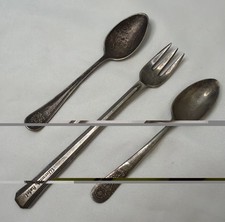 3 VINTAGE SILVERPLATE HOTEL DINING UTENSILS Small - Warwick, Astor, Savoy Plaza  picture