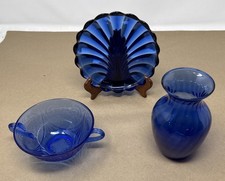 VINTAGE LOT OF 3 COBALT BLUE COLLECTIBLES picture