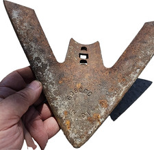 Antique International Harvester Plow Or Cultivator Blade - 6080BC picture