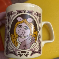 Vintage 1978 Muppet Show Miss Piggy D-Handle Mug Cup KilnCraft Made In England picture