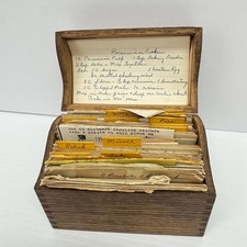 Vintage RECIPE BOX W/ HandWritten and clipped Recipes Vintage Kitchen Dessert picture