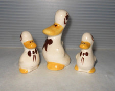 Mid Century Vintage White/Yellow/Brown Handpainted Duck Family Figurine Set of 3 picture