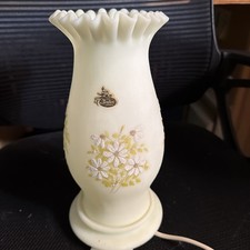 Fenton 10.5 Daisies On Custard Hand Painted Hurricane Lamp Works and Glows UV  picture