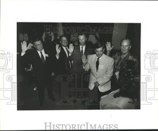 1995 Press Photo Officers of New Orleans East Economic Foundation Sworn In picture