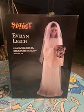 Evelyn Leech Rare Halloween Animatronic Prop Bride Decoration Spirit Halloween picture