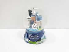 Seattle Skyline Glass Snow Globe Souvenir Gift 2