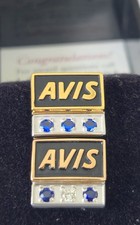 Avis Car Rental Service Pin & Tie Tac Set 10K Gold Filled Robbins Co Box picture