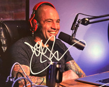 JOE ROGAN Signed 8x10