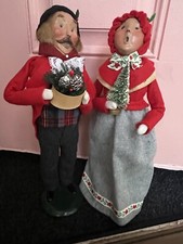 Lot of 2 1994 Byers Choice Christmas The Carolers Adult Woman Man Couple Pair picture
