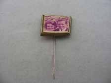 Vintage 1966 Dutch Royal Wedding Stick Pin Princess Beatrix & Claus picture