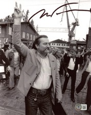 LECH WALESA SIGNED 8x10 PHOTO POLISH ACTIVIST NOBEL PEACE PRIZE RARE BECKETT BAS picture