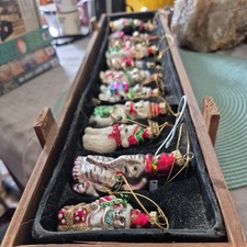 Vintage 2004 Thomas Pacconi Classics 12 Piece Glass Christmas Ornaments Wood Box picture