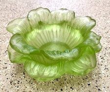 Vintage Dorothy C. Thorpe Green Frosted Cast Resin Flower Bowl Set picture