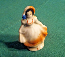 Vintage Occupied Japan Ceramic Porcelain Hand Painted Colonial Woman Figurine 2
