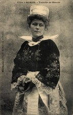 Postcard Scaër Finistère, woman in Breton costume - 4607761 picture