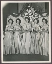 ELIZABETH TAYLOR Candid 1949 Bridesmaid Photo Jane Powell Beverly Hills Wedding picture