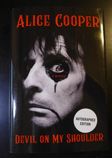 ALICE COOPER 🎸AUTOGRAPHED🎸 DEVIL ON MY SHOULDER A MEMOIR NEW SIGNED BOOK 2026 picture