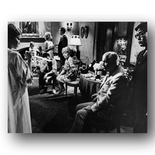 Mia Farrow John Cassavetes Ruth Gordon Sidney Blackmer Photo 8x10 Rosemary's Bab picture