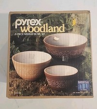 Vintage Pyrex Woodland 3 piece mixing bowl set-new in sealed box picture