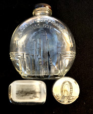 Ant. / Vtg  CHICAGO glass paperweight 1893 & bottle, 1933 World's Fair, lot of 3 picture