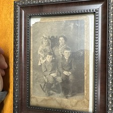 Vintage Antique Framed Portrait Photograph of a family photo early 1900’s picture