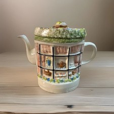 Vintage Carters of Suffolk England Teapot Cottage Wall Pocket Planter Vase picture