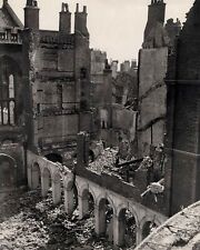 WW2 THE RUINS of LONDON - BLITZ PHOTO  (169-y) picture