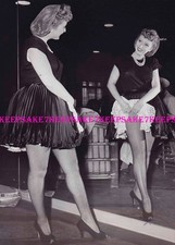 ACADEMY AWARD WINNING ACTRESS CELESTE HOLM LEGGY IN FISHNETS 5x7 PHOTO BA-CH picture