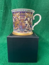 HM Queen Elizabeth Cup Royal Collection Trust Fine Bone China picture
