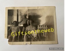 GHOSTS SPIRITS HAND Apparition? 1938 SPIRITUALISM Real family photo Haunting￼ picture