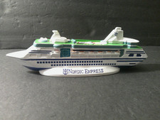 Vintage Royal Caribbean Nordic Empress of the Seas 9.5