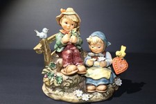 Goebel Hummel First Love 765 TMK8 Limited Edition 2004 Club Figurine Signed picture