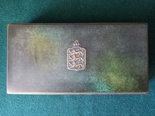 Bronze patina Ildfast box with the coat of arms of Denmark. picture