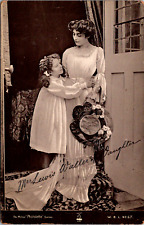 Beautiful Mother & Daughter Hugging Victorian Dress Vintage c. 1906 Postcard picture