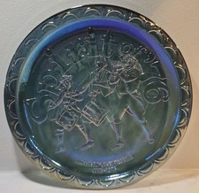 Vintage Indiana Bicentennial 1776-1976 Blue Iridescent Carnival Glass Plate 8