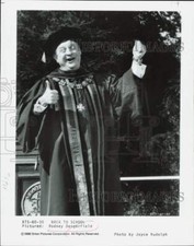 1986 Press Photo Rodney Dangerfield in 