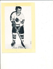1944-63 BeeHive Chicago Blackhawks Pierre Pilote card picture