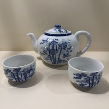 VTG Japanese Blue White Porcelain Teapot & 2 Cups Set Bamboo Motif Unmarked picture