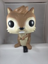 FUNKO BOOTH PROP SQUIRREL REWARD Feature SDCC 2022 Funkoville Squirrel Sculpt picture