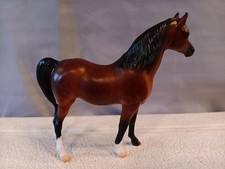 Breyer 2026 Deluxe Stablemate Collector Club Kiana Matte Bay Arabian Mare picture