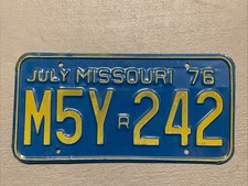 VINTAGE 1976 MISSOURI LICENSE PLATE BLUE/YELLOW M5Y-242 REISSUE RARE picture