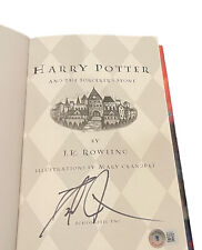 Daniel Radcliffe Signed Auto Harry Potter And The Sorcerer's Stone Book BAS picture