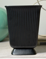 Vintage Wedgwood Ravenstone Fluted Rectangular Mantel Black 7.5” Vase Planter picture