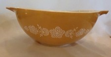 VTG MCM Large Pyrex Butterfly Gold Cinderella 4-Quart Mixing Bowl (Model 444) picture