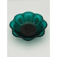 Vintage Teal Emerald Green Imperial Glass Bowl Grape & Floral Scalloped Rim 9