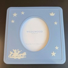WEDGWOOD Jasperware Prince Crown Picture Frame Pale Blue 4x4 Made in UK Used picture